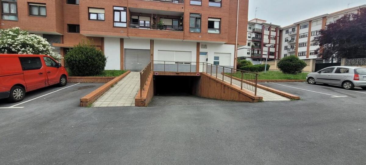 Berango Cozy Home Parking Extérieur photo